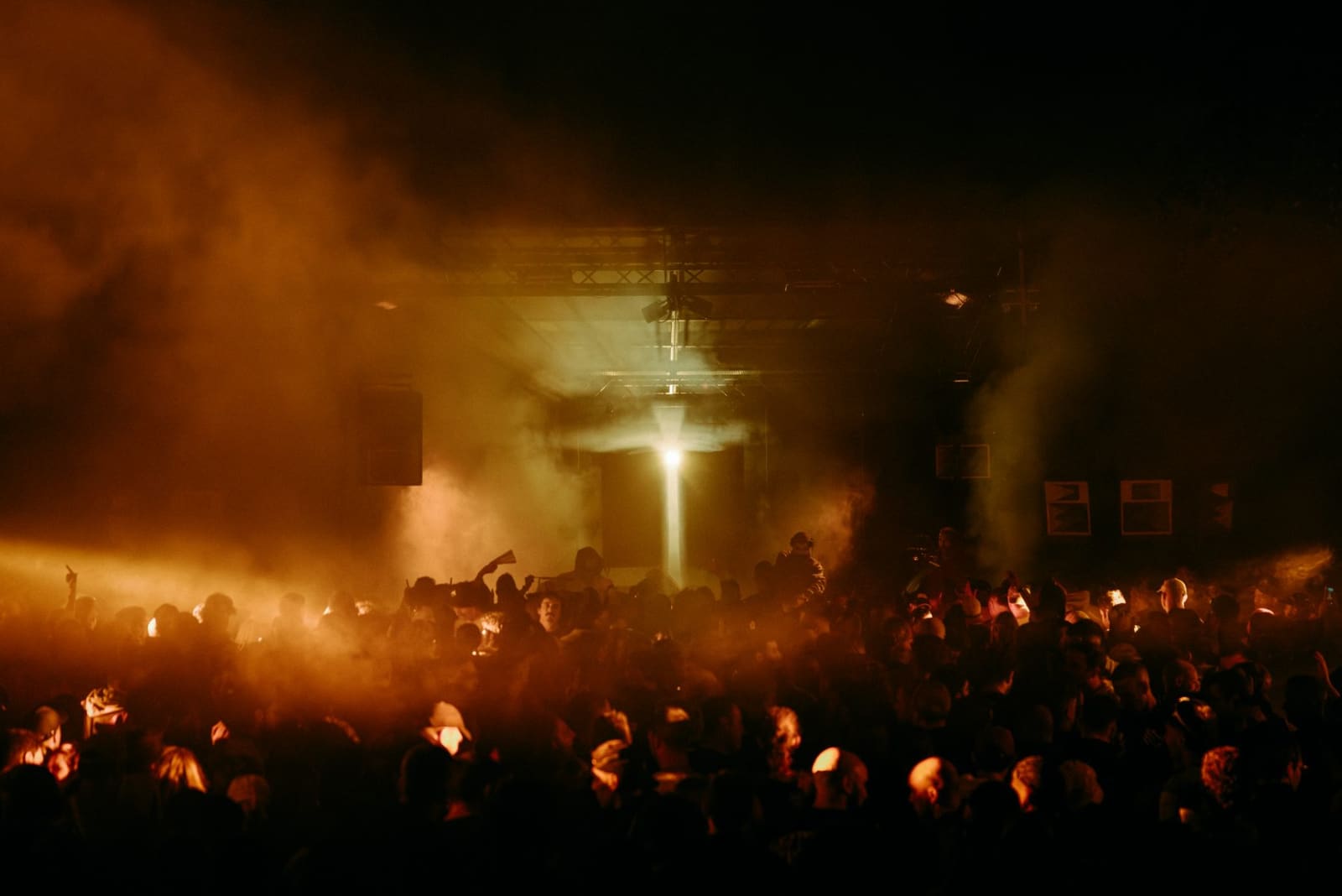 Iluminación en directo — Veta Festival