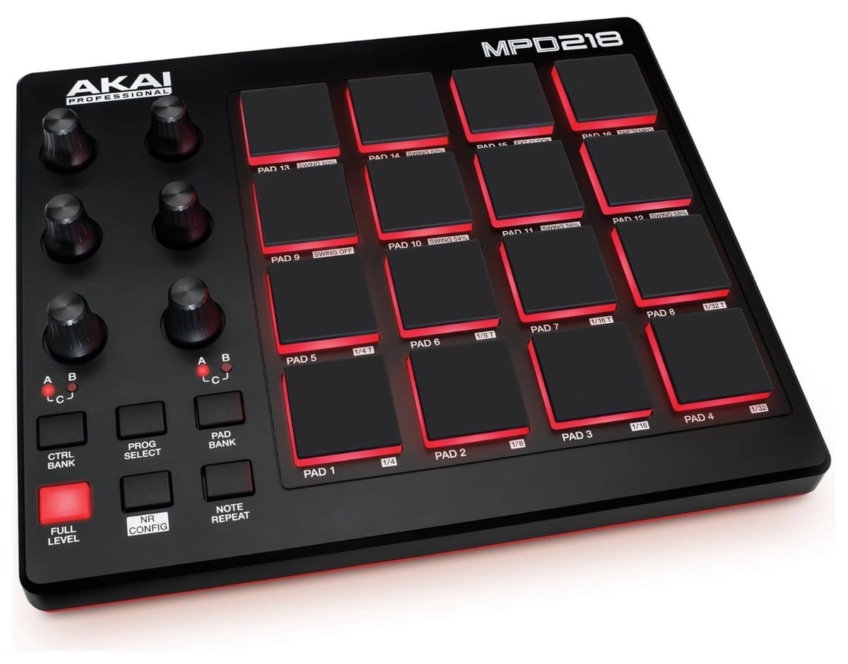 Akai MPD218
